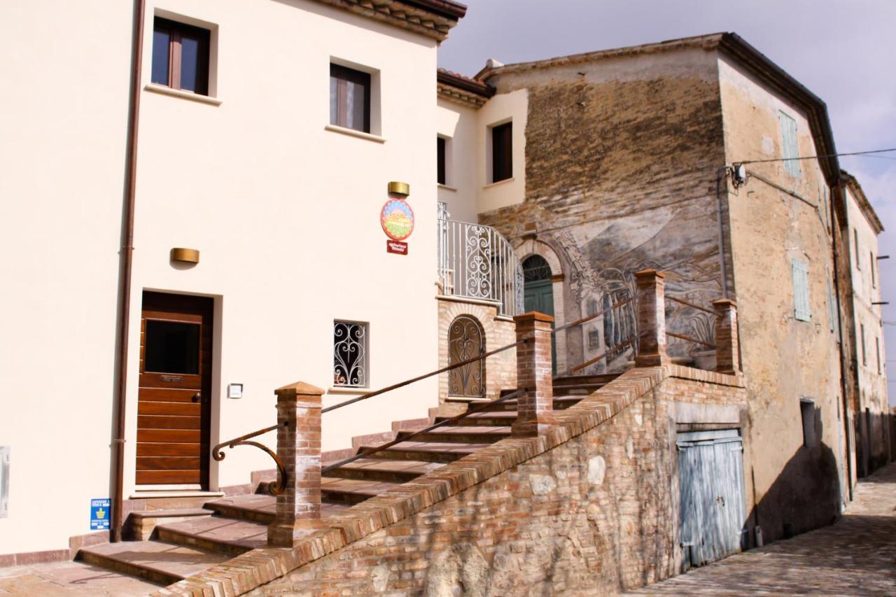Agriturismo Pozzuolo Serrungarina Εξωτερικό φωτογραφία